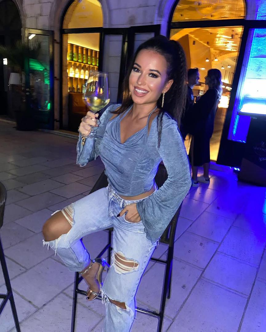 Filomena Puljiz - Strong