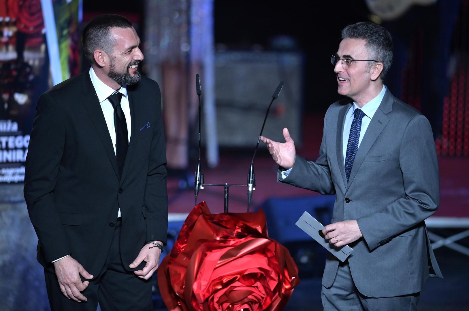 18.03.2022., Zagreb - U Hrvatskom narodnom kazalistu odrazana je dodjela Vecernjakove ruze, najvaznije i najstarije medijske nagrade, a uz vec poznate kategorije, ove godine dodiljenja je  i osma, digitalna ruza.  Photo: Igor Soban/PIXSELL