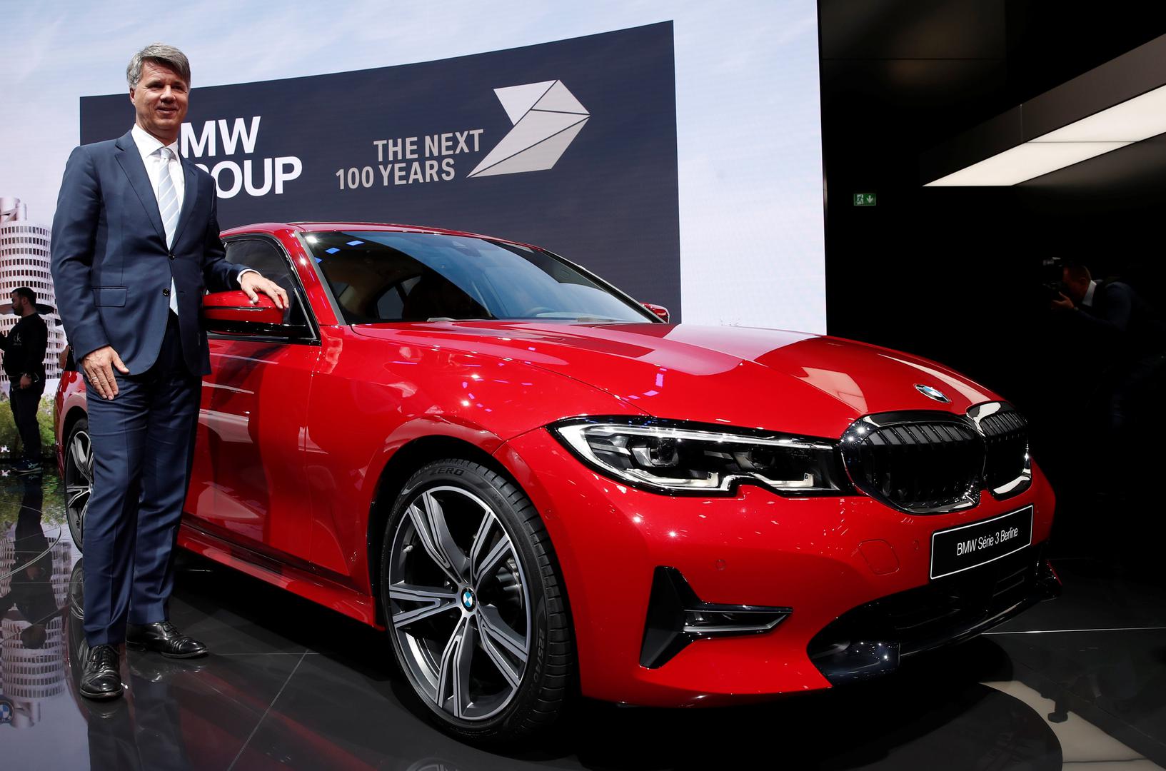 Jedan od najvećih salona automobila, onaj u Parizu, otvorio je danas svoja vrata novinarima.