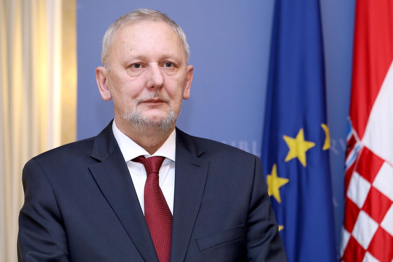 Davor Božinović