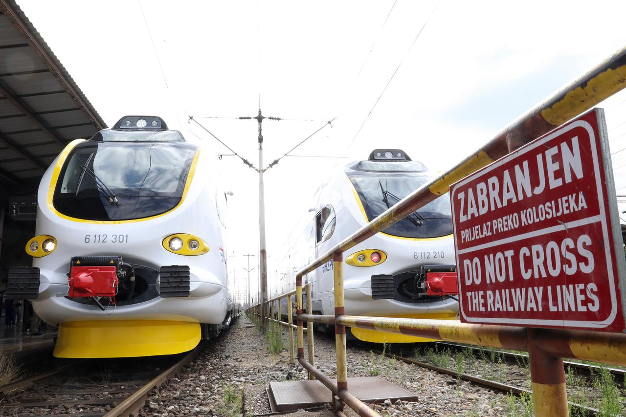 Zagreb: Prvi elektromotorni vlakovi HŽ-a za regionalni prijevoz