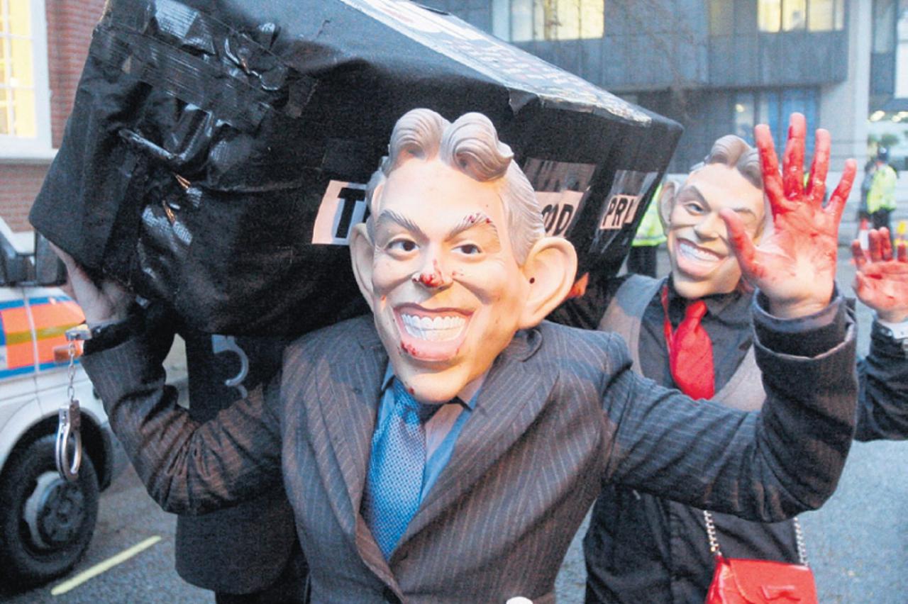 maske tony blair