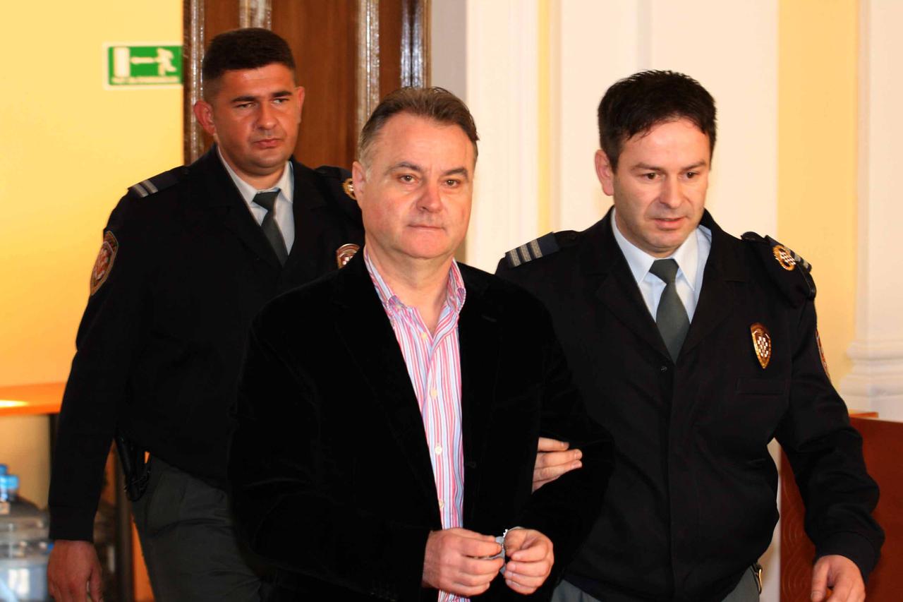 ARHIVA - Suđenje Šimi Medaniću i Perici Majstoroviću za ubojstvo