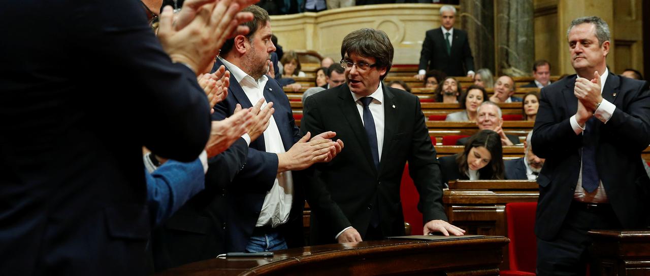 Puigdemont: Želim ispuniti volju naroda, ali za sada ćemo pričekati s proglašenjem neovisnosti
