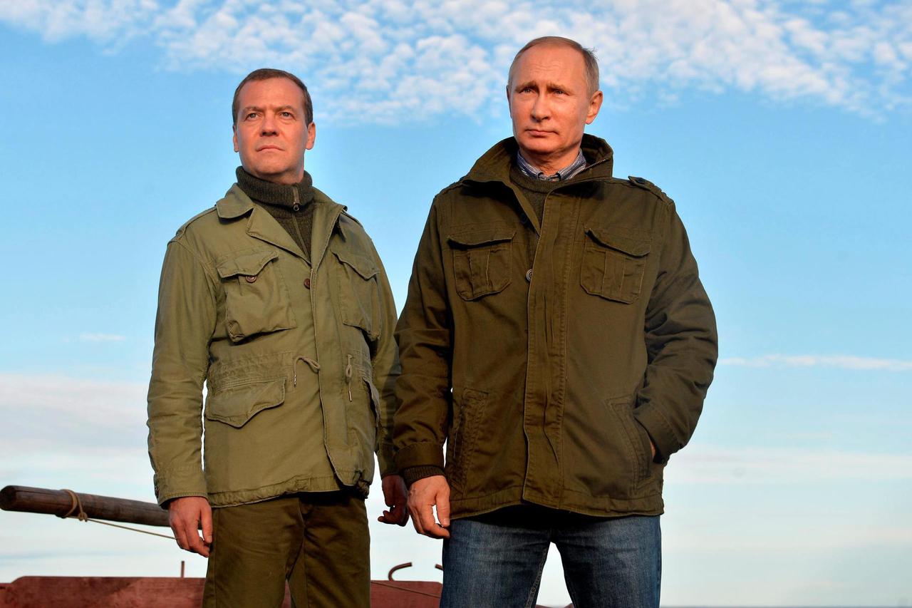 Putin Medvedev