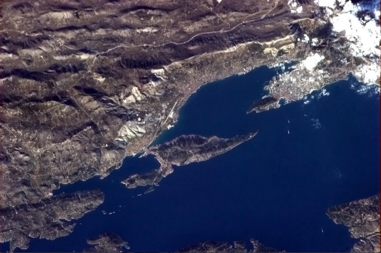 Split iz svemira