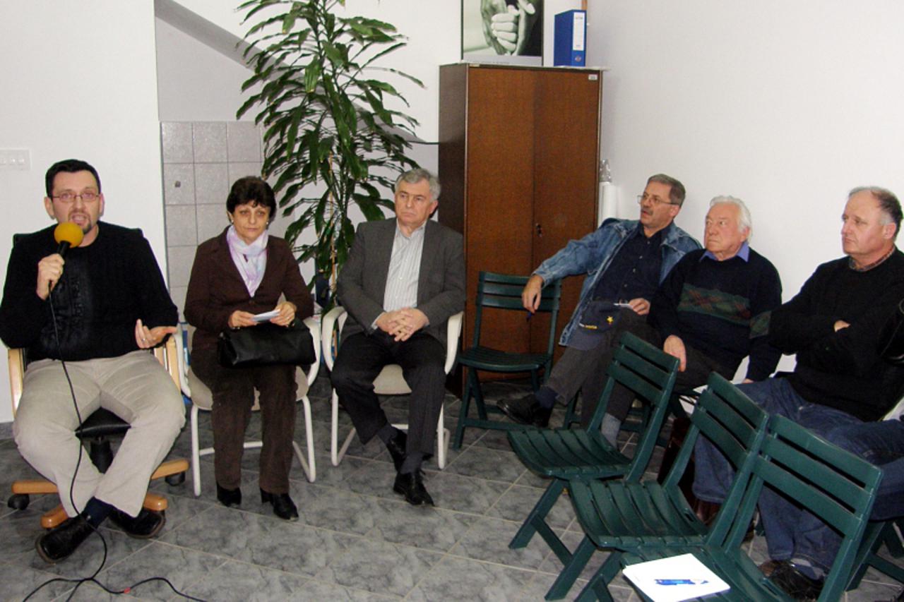 \'09.01.2011., Kutina - Tiskovna konferencija u Stambenom servisu. Photo:Rudolf krznaric/VLM\'