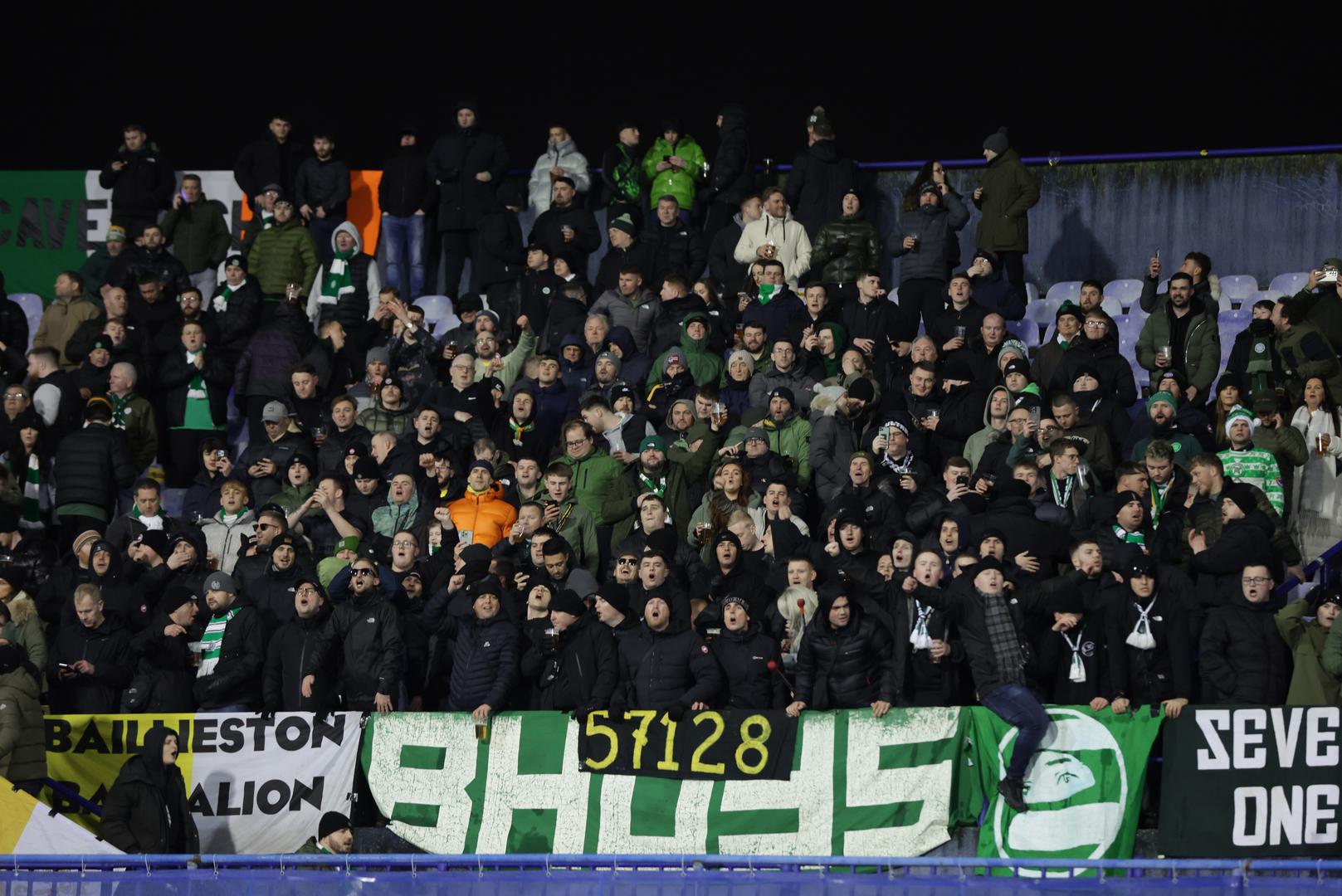 A i Škoti imaju glasnu podršku svojih navijača