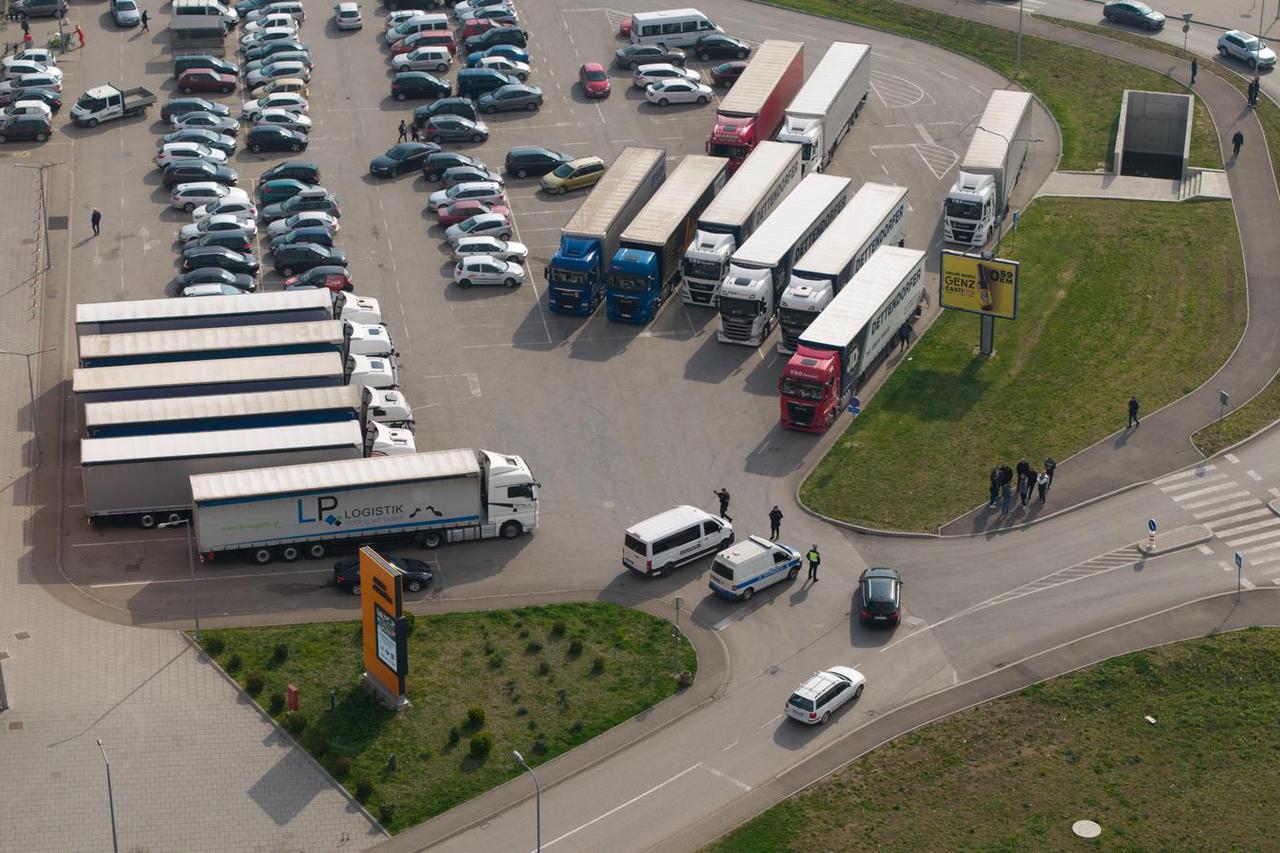 Gradiška: Pogled iz zraka na prosvjed prijevoznika