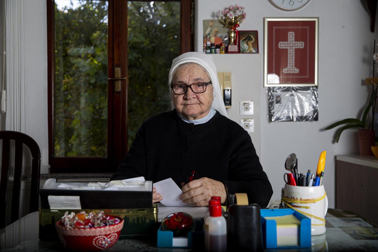 Posušje: Časna cestra Ljubica  više od 30 godina proučava ljekovito bilje