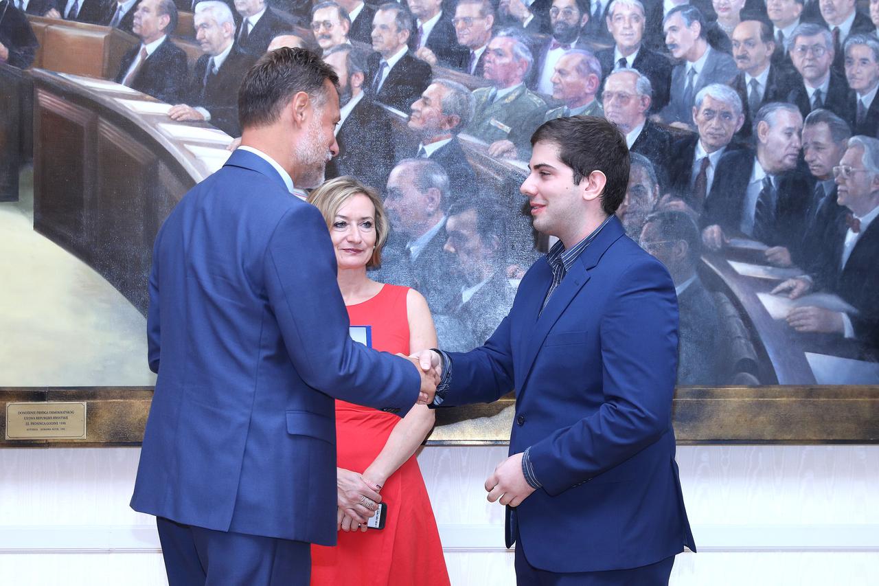 U Saboru dodijeljena nagrada Europski građanin