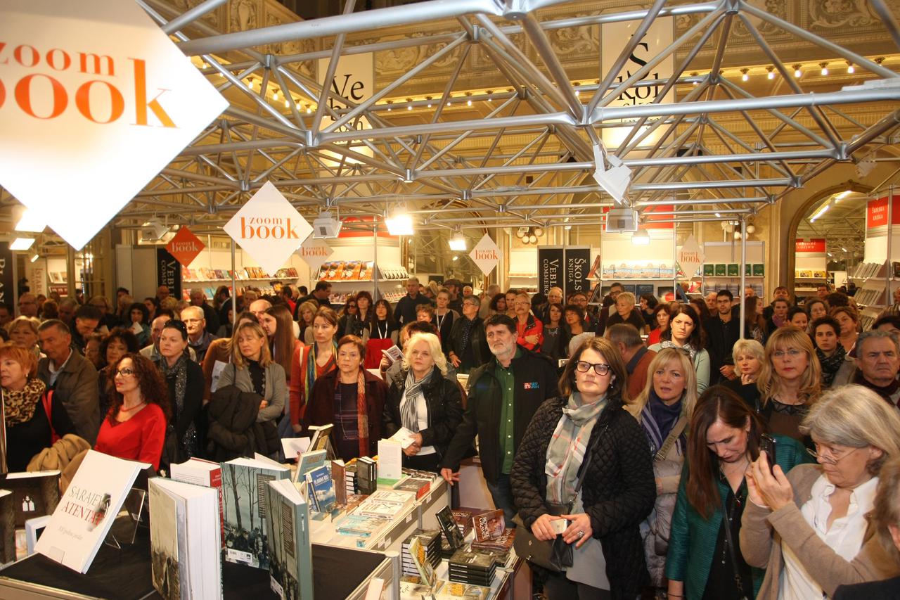 Sanjam knjige u puli