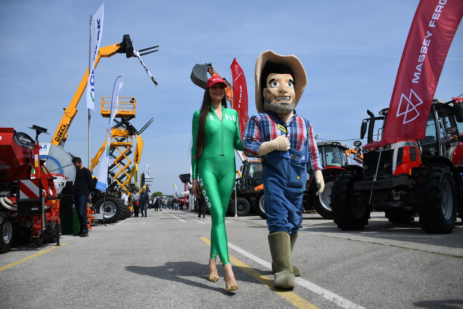 Izlagači su zakupili sav raspoloživi izložbeni prostor koji se prostire na više od stotinu tisuća četvornih metara pa će sajam koji se održava u Gudovcu pored Bjelovara ponovno biti najveći u Hrvatskoj. Proljetni sajam prvenstveno je sajam poljoprivredne mehanizacije, ali u zadnje vrijeme sve je prepoznatiji i po sajmu građevinskog i komunalnog materijala te hortikulturi.