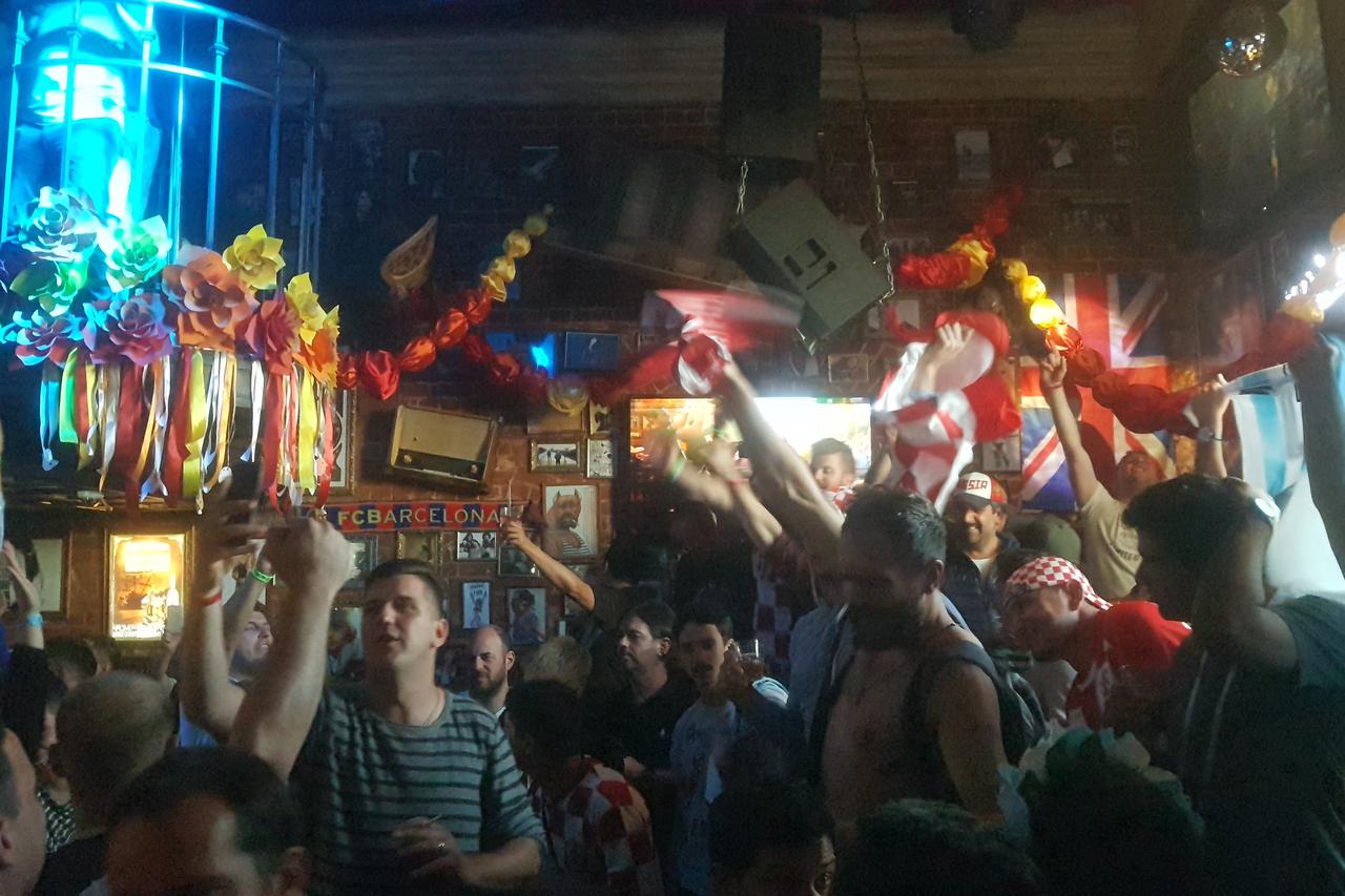 Hrvatski i argentinski navijači