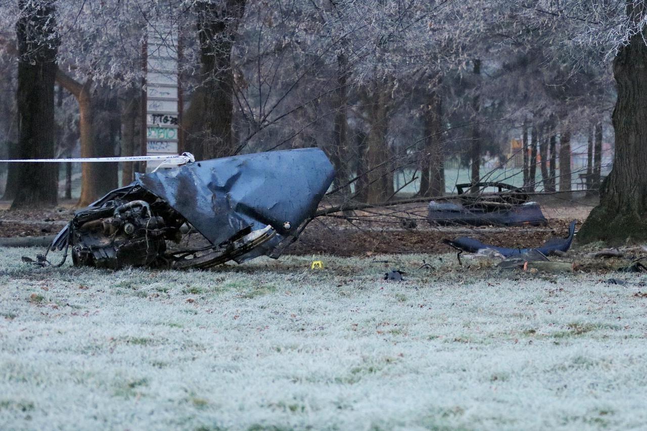 Tri osobe smrtno stradale u teškoj prometnoj nesreći u Osijeku