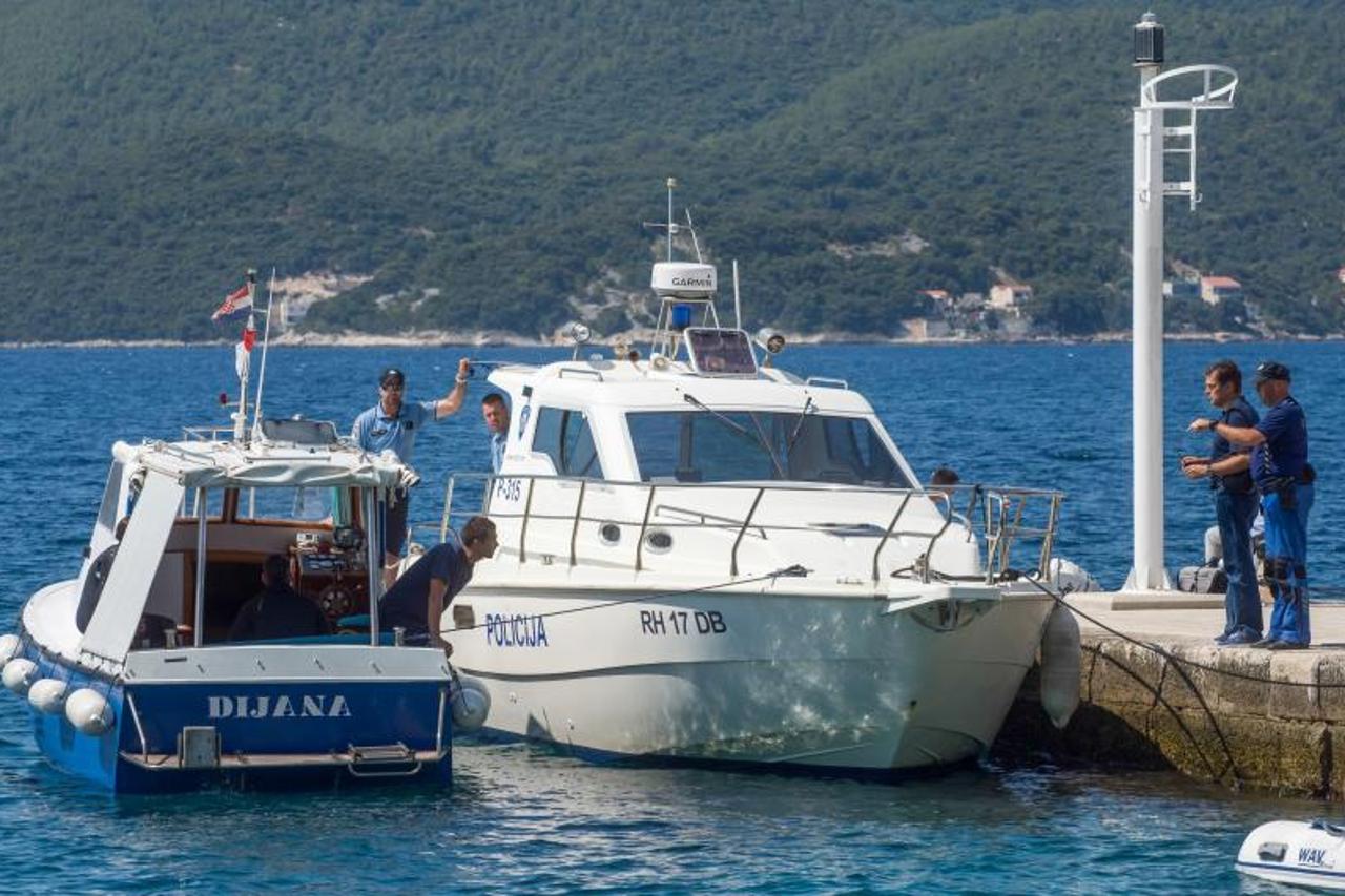 Pelješki kanal