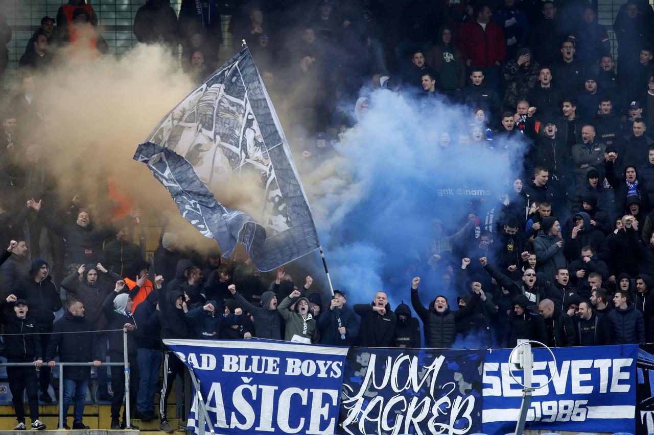 GNK Dinamo Zagreb - [HT PRVA LIGA] Za 10 minuta počinje utakmica protiv NK  Rijeka! Prebaci na Arena sport TV Hrvatska 1 ili Hrvatska nogometna  televizija - HNTV i navijaj za Dinamo! AJMOOOO! 🔵🔵💪