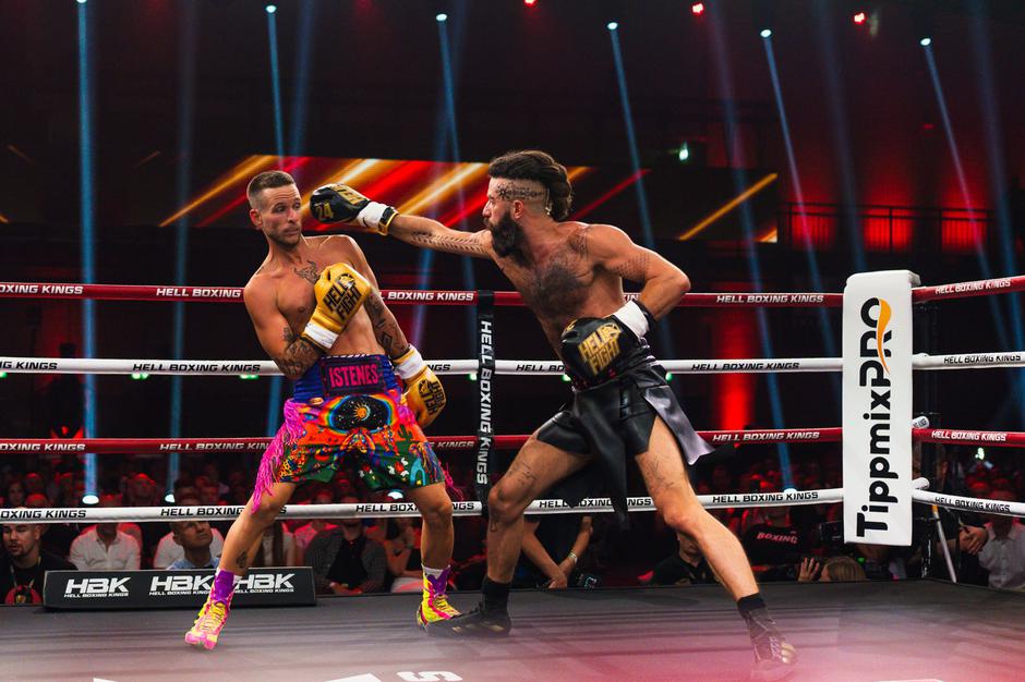 Hell Boxing Kings