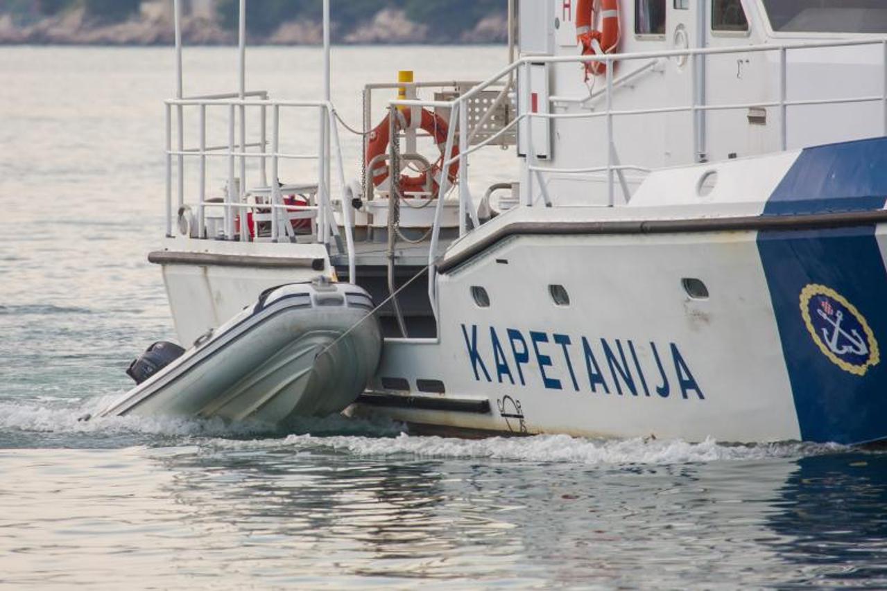 danče, lučka kapetanija