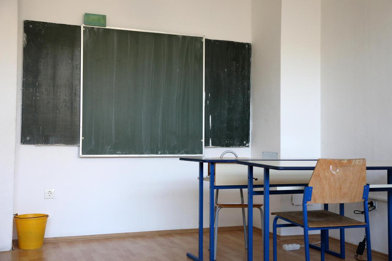 Sutra jednodnevni štrajk u školama i na fakultetima (arhiva)