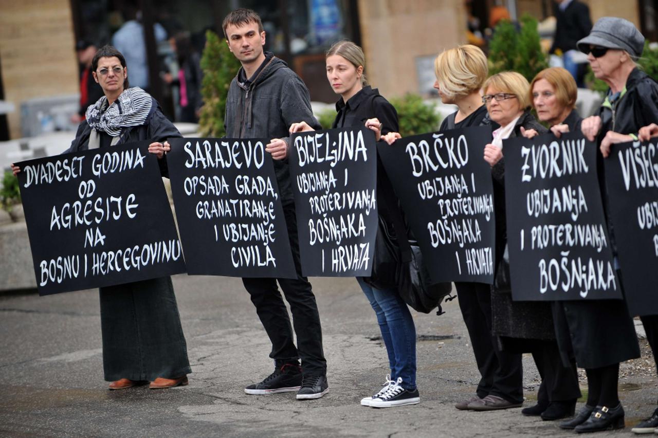 žene u crnom,sarajevo