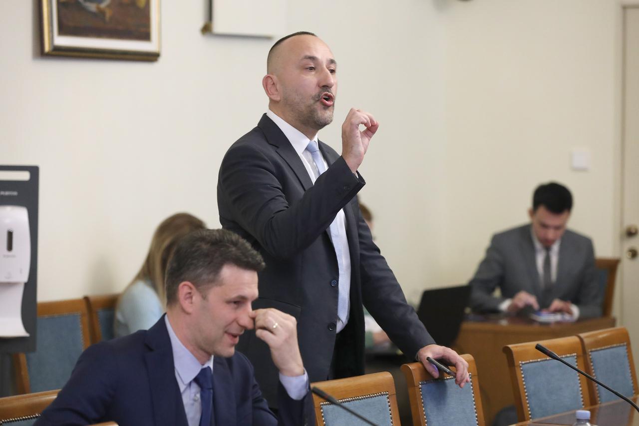 Zagreb: Na antikorupcijskom vijeću sukobili se Grmoja i Zekanović