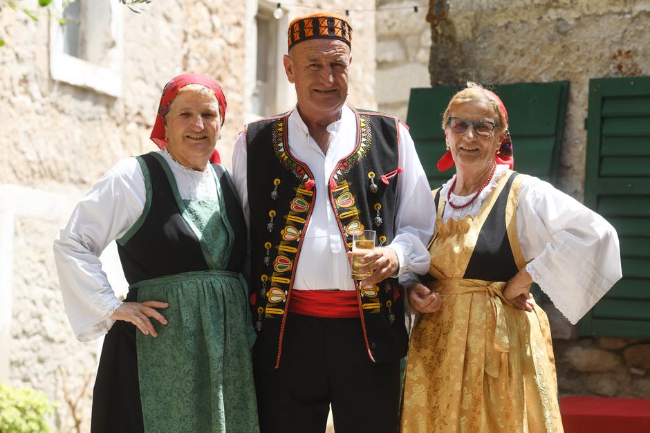 Turistička patrola u Pirovcu