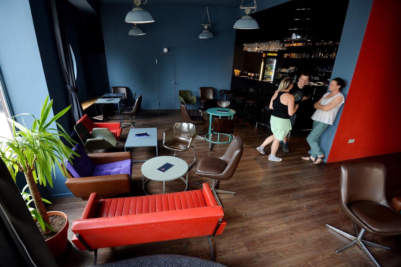 Zagreb: Novi kafi? klub u gradu Plo?nik