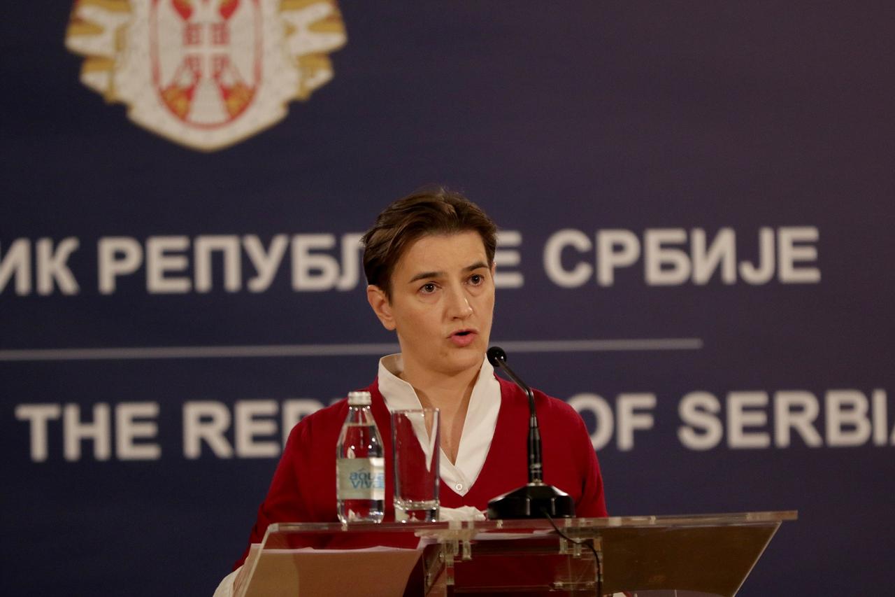 Beograd: Brnabić na konferenciji: Povlačimo odluku o proterivanju ambasadora Crne Gore