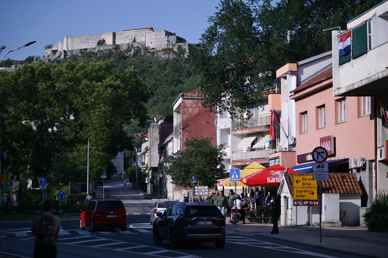 Knin: Atmosfera u gradu uoči 31. obljetnice VRO Oluja