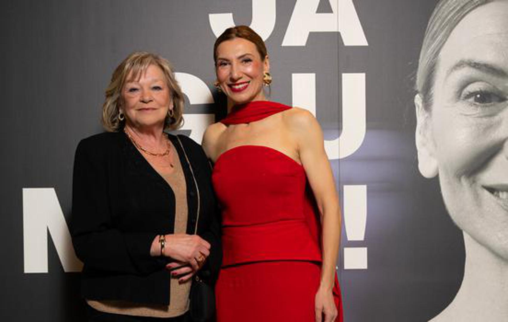 Daria Lorenci Flatz s majkom