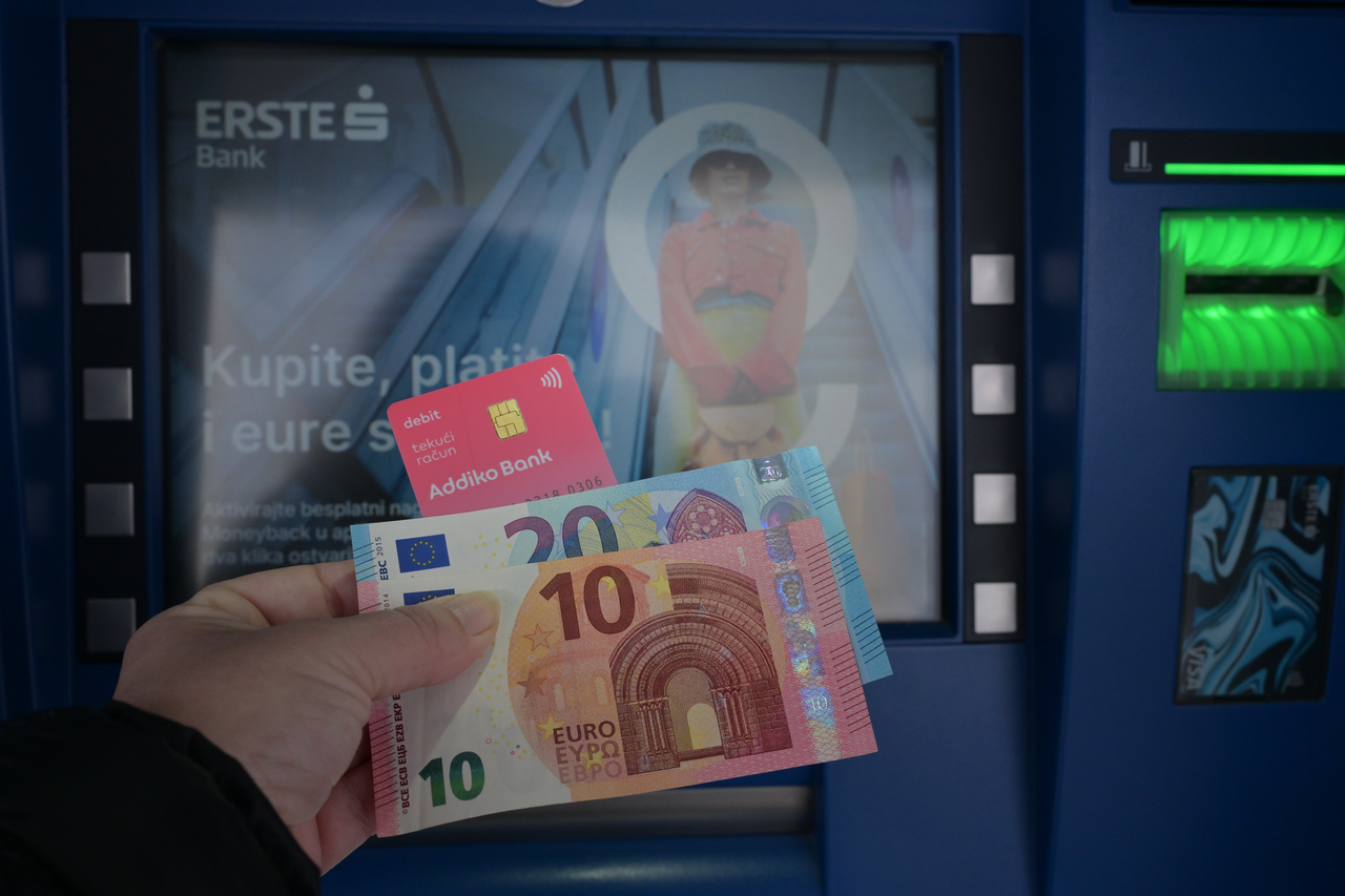 Banke od početka 2026. uvode pakete besplatnih osnovnih usluga