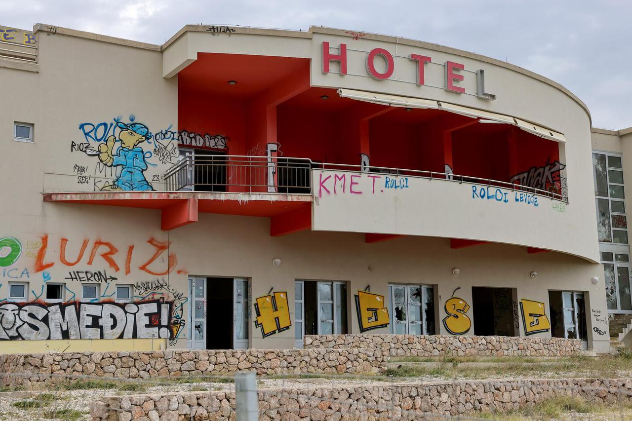 Jasenice: Hotel na odmorištu Marune