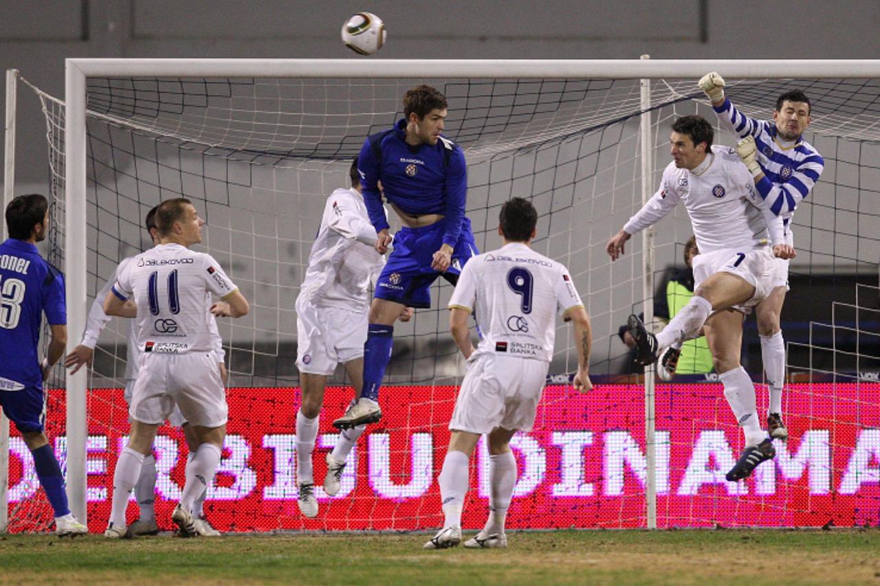 '19.03.2011., Stadion Maksimir, Zagreb - Nogometna utakmica 22. kola Prve HNL izmedju NK Dinamo i NK Hajduk. Photo: Igor Kralj/PIXSELL'