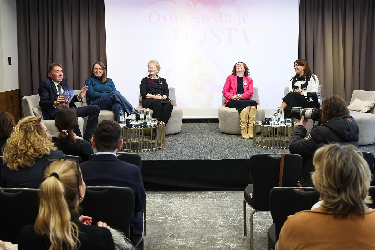 Zagreb: Panel diskusija o borbi protiv raka dojke pod nazivom "Ovog je gosta - dosta!"