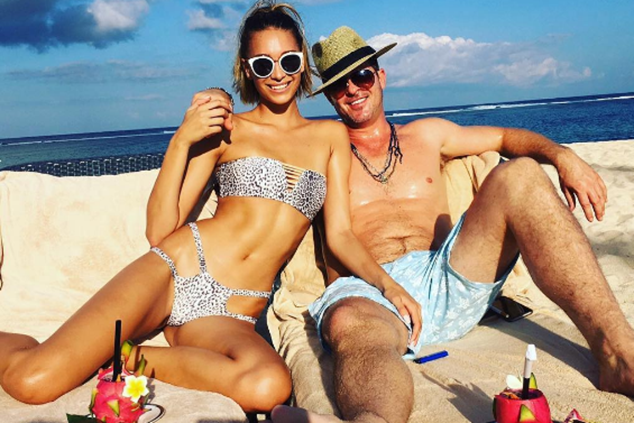 Robin Thicke s djevojkom