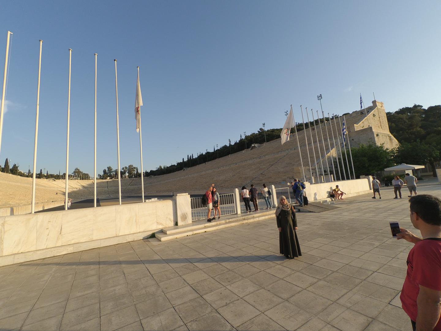 Laganom šetnjom od Partenona možete obići sve važnije lokalitete uključujući prvi stadion za Olimpijske igre