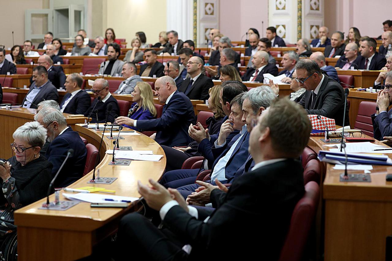 Sabor RH glasuje o obuci ukrajinskih vojnika