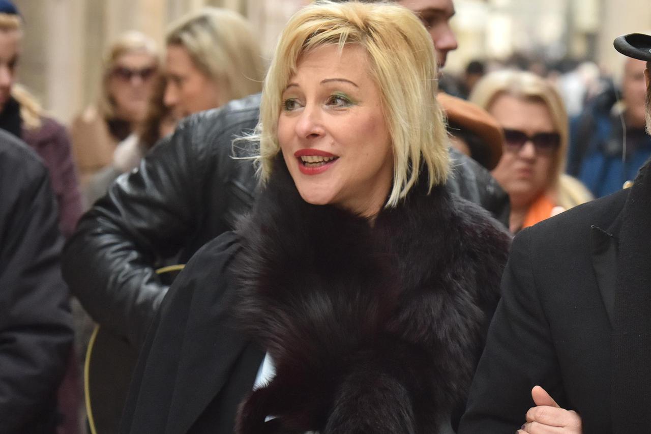 U sklopu Đira po gradu i Adventa u Zadru jutros se održala predstava Povijesni đir po gradu