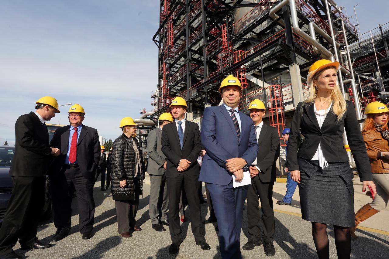 Predsjednik uprave Ine Zoltán Áldott čeka rasplet slučaja Agrokor da vidi kako će Vlada postupiti u slučaju Ina – MOL