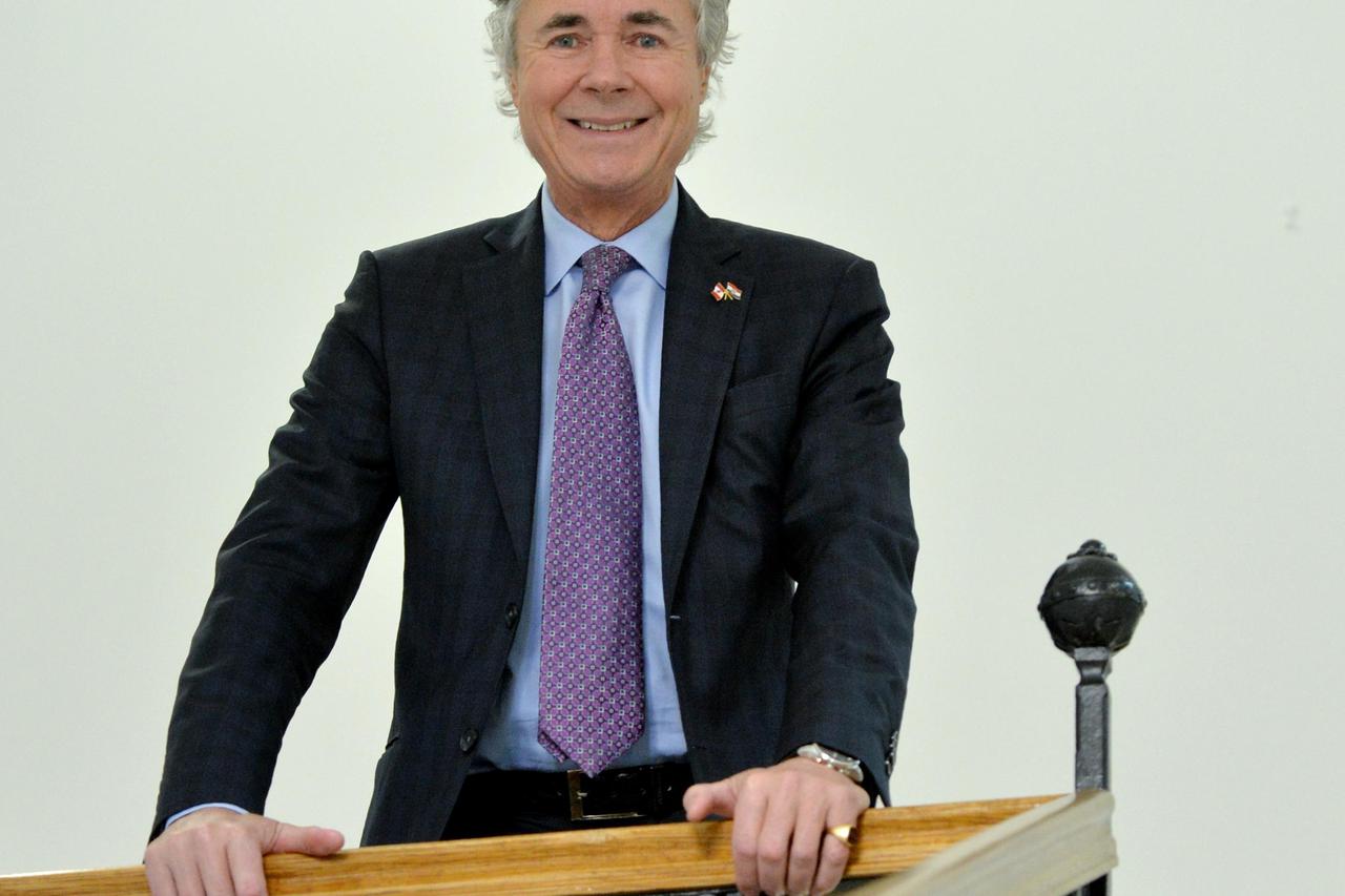 27.02.2017., Zagreb - Pierre Pettigrew, posebni izaslanik kanadskog premijera za CETA-u.  Photo: Marko Lukunic/PIXSELL