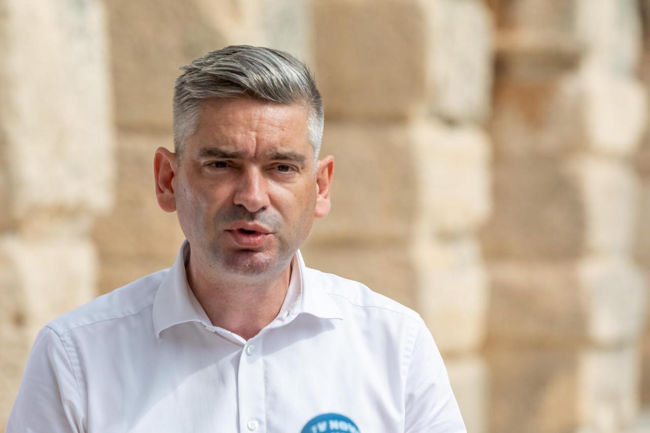 Pula: IDS održao konferenciju za medije u Areni