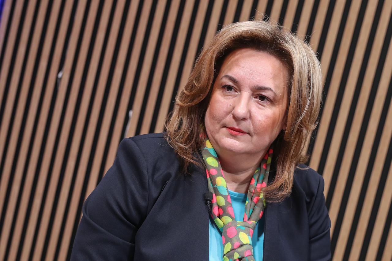 Sanja Šprem u studiju Ve?ernjeg lista
