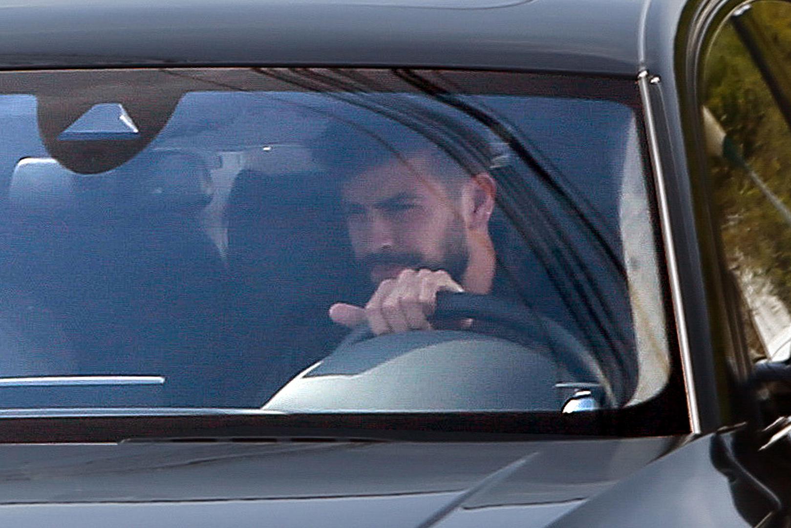 Šuškalo se kako je pjevačica napustila nogometaša zbog njegove ovisnosti o kockanju.