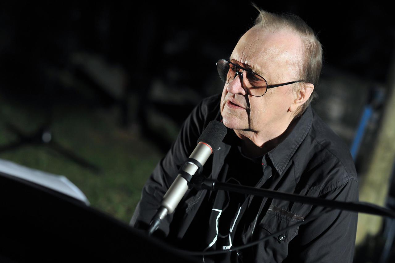 Arsen Dedić