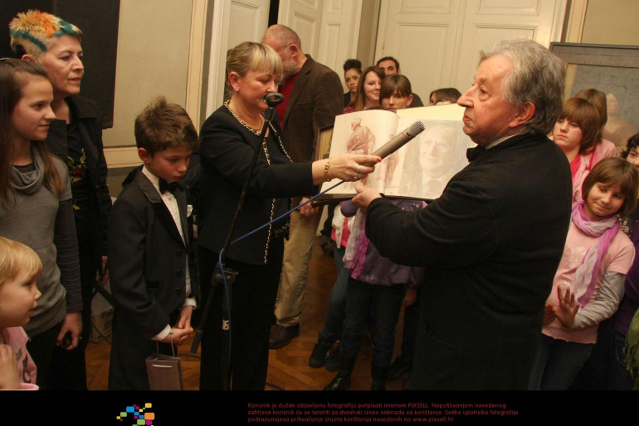 '17.01.2011. Karlovac - Povodom otvorenja 38. likovne kolonije Zilik u gradskom kazalistu Zorin dom otvorena izlozba Mersada Berbera u spomen rano preminulom prijatelji Vladi Buzancicu.Izlozeno je sed