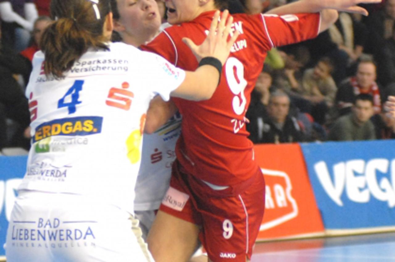 'pod 08. 02. 2010. Koprivnica Maja Zebic rk Podravka, zabila je osam golova protiv Splita u Splitu , Koprivnica    Photo: Josip Maljak/PIXSELL'