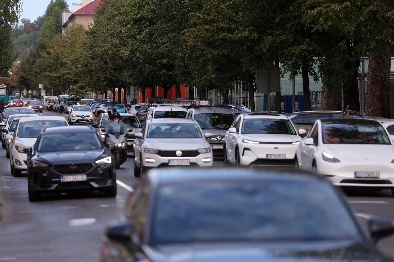 Zagreb: Gužve na prilazu baruna Filipovića