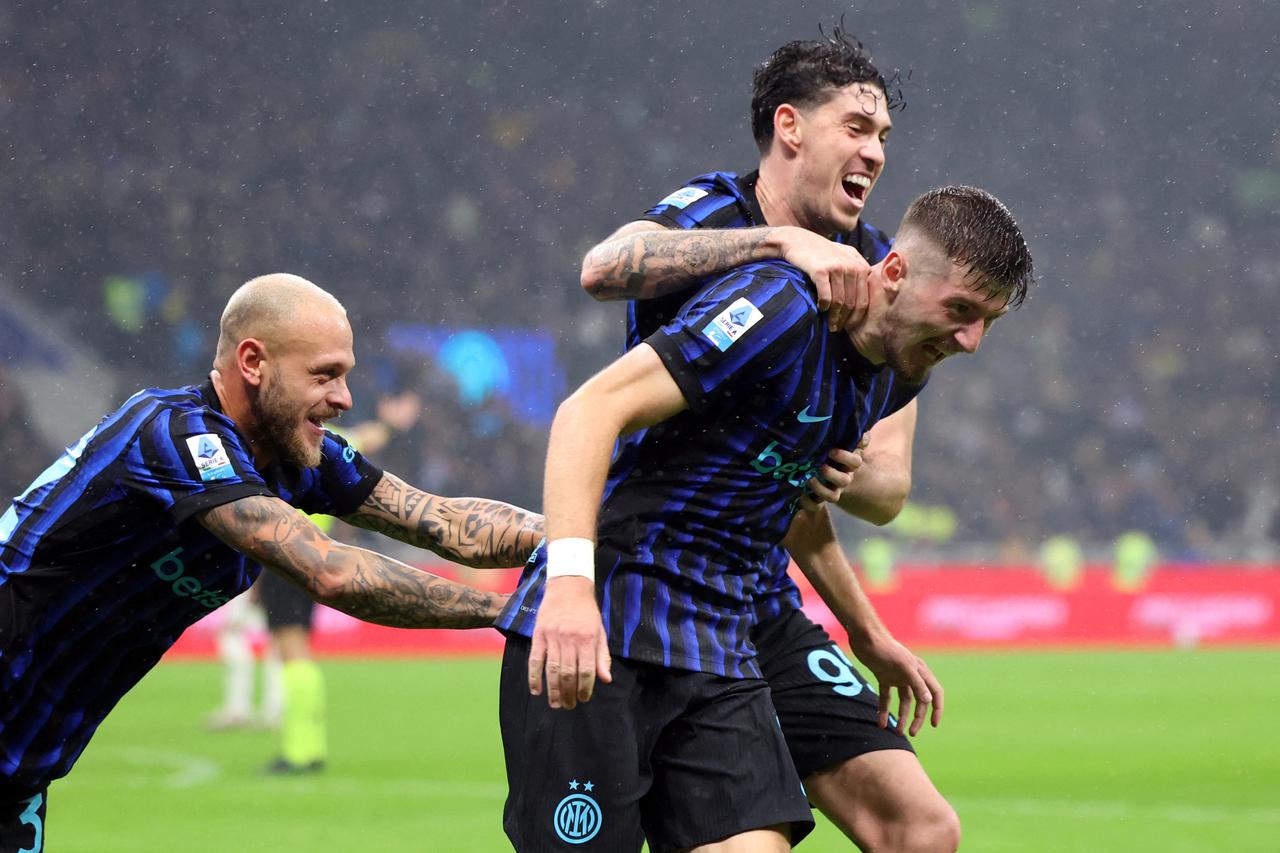 Serie A - Inter Milan v Fiorentina