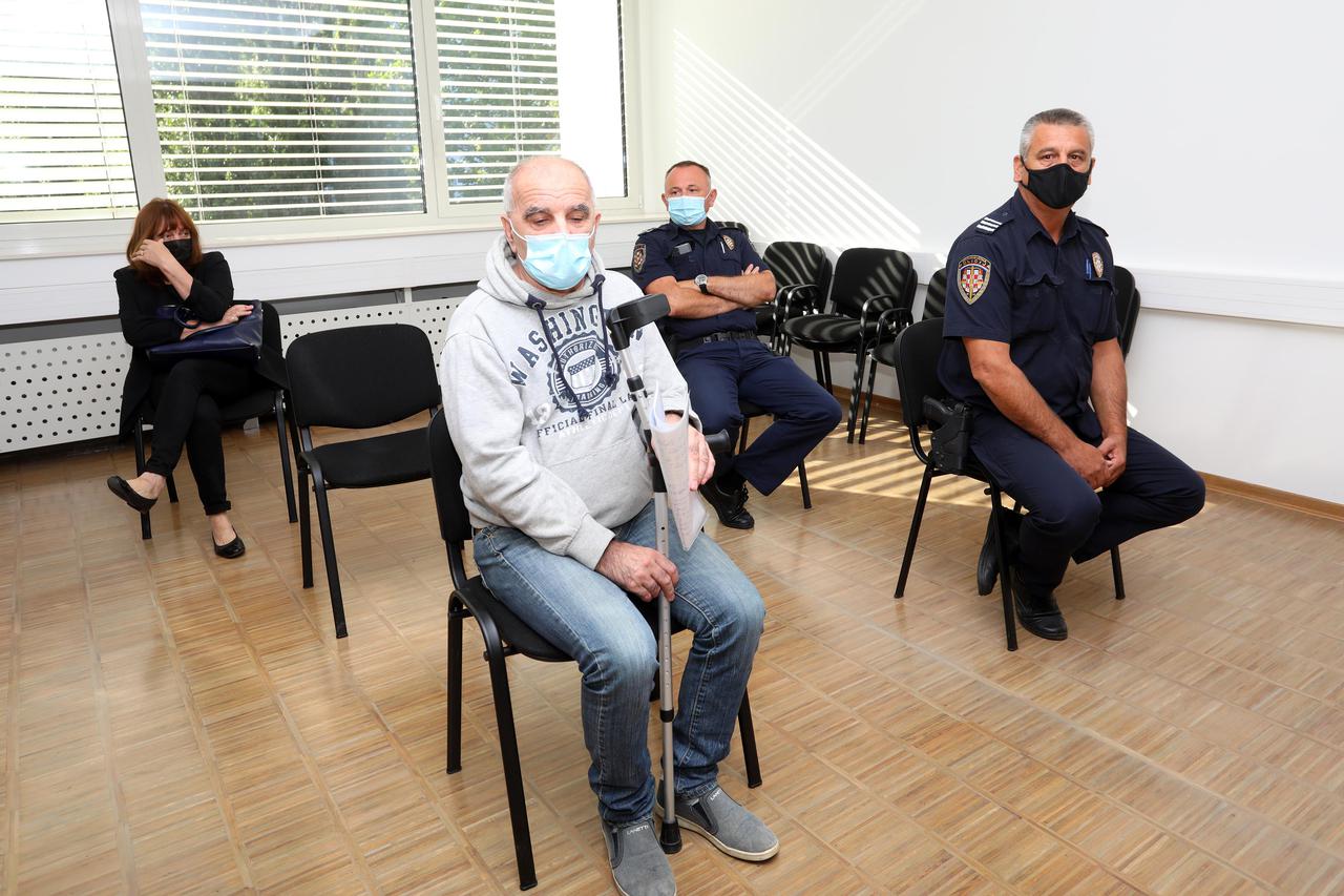 Karlovac: Na Županijskom sudu počelo suđenje Niki Batljanu i Ivanki Oskorus